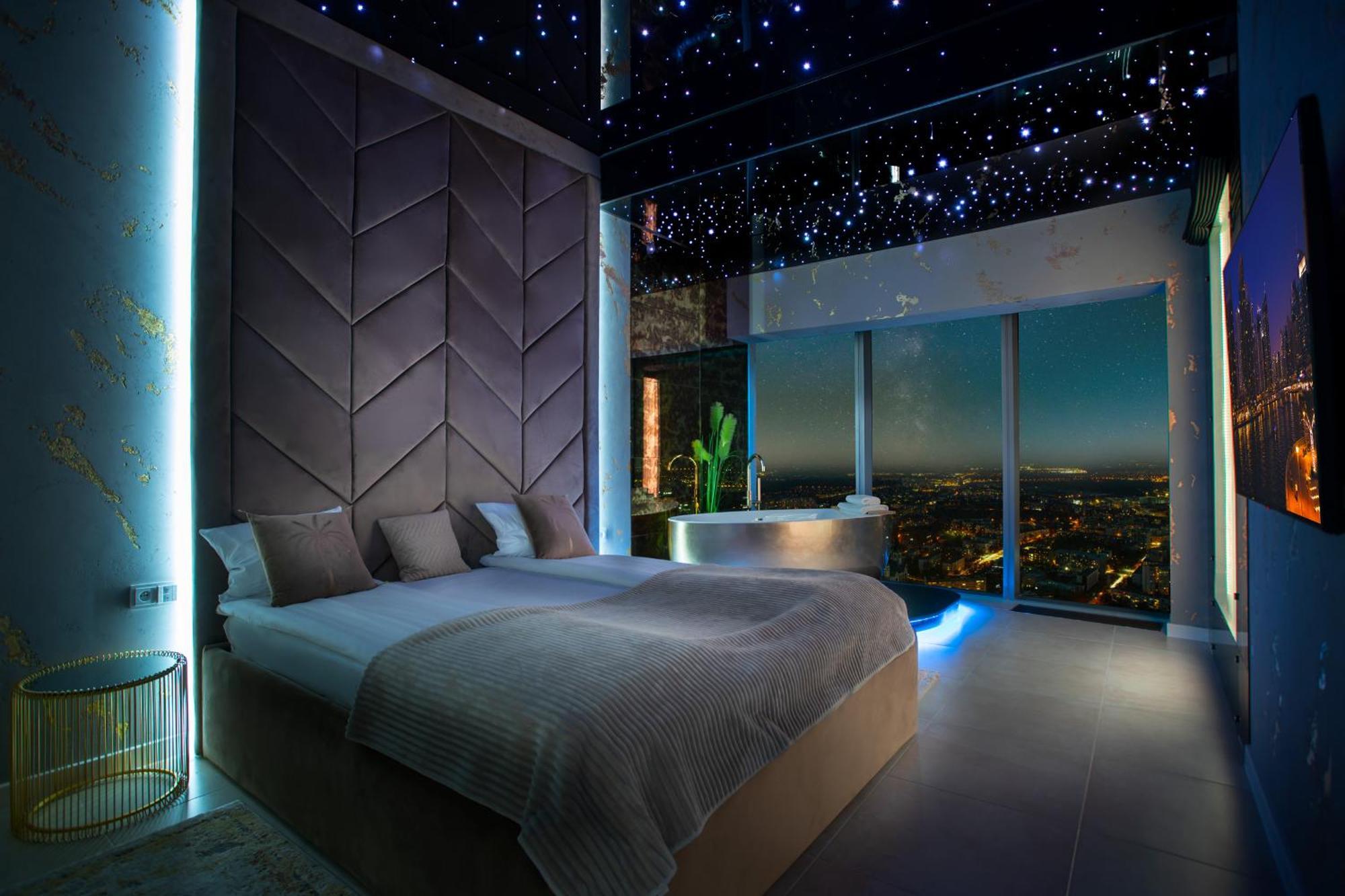 30Th+ Floor Apartments In Sky Tower Wrocław Exterior foto